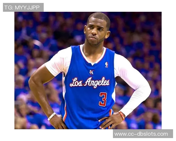 小里评论保罗派对冷清现象揭示球队文化缺失问题